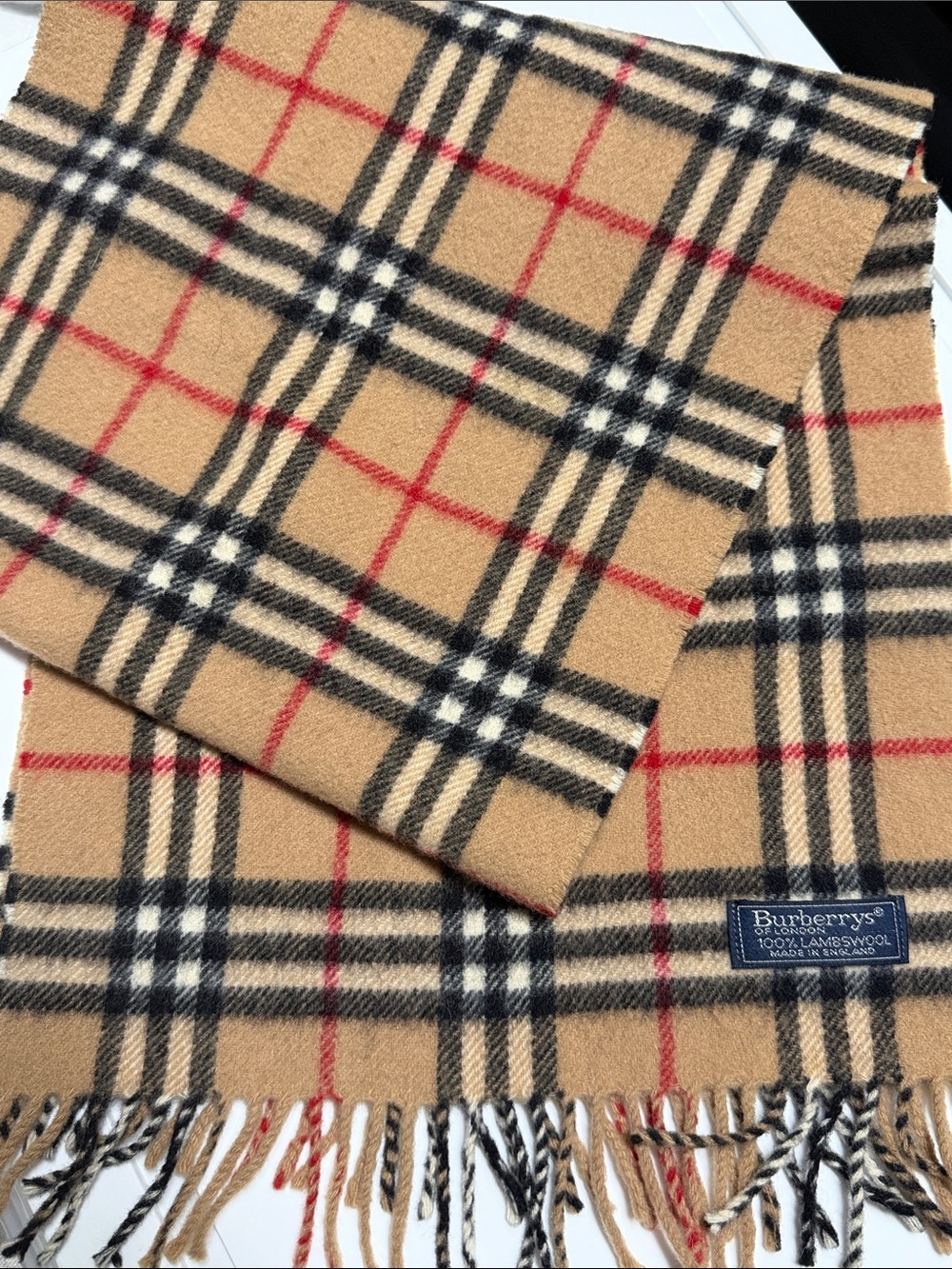 Burberrys authentic vintage  Lambswool wool scarf